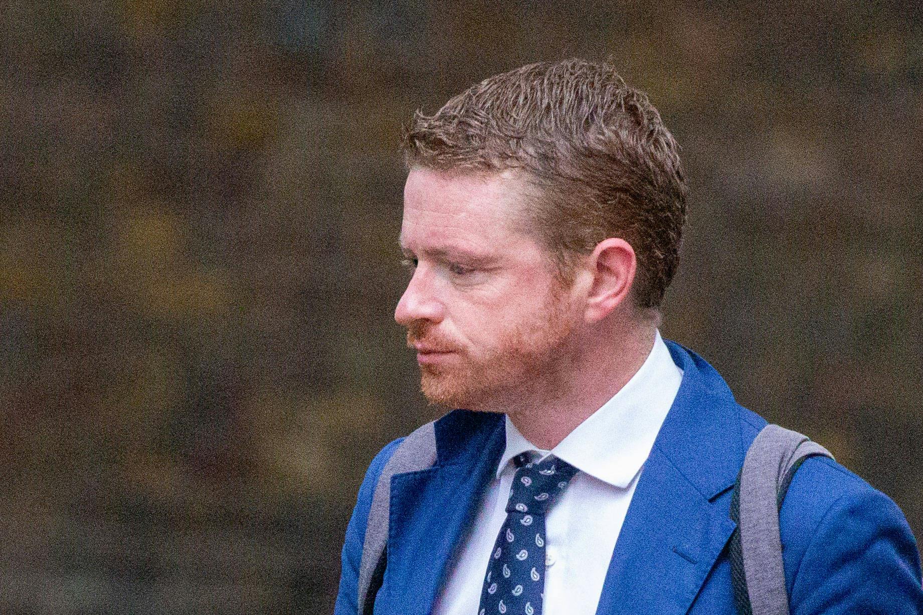 Rücktritte in England und Norwegen, Pflegerin in U-Haft, und Prozessbeginn wegen Tod eines 3-Jährigen