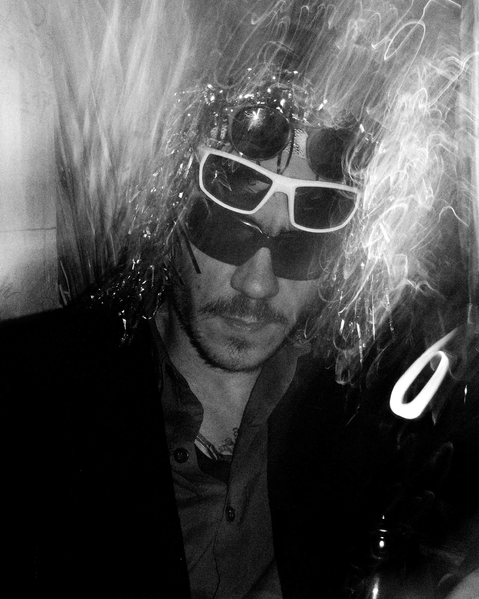 Sechs Uhr früh. Afterhour.  Die Party nach der Party.