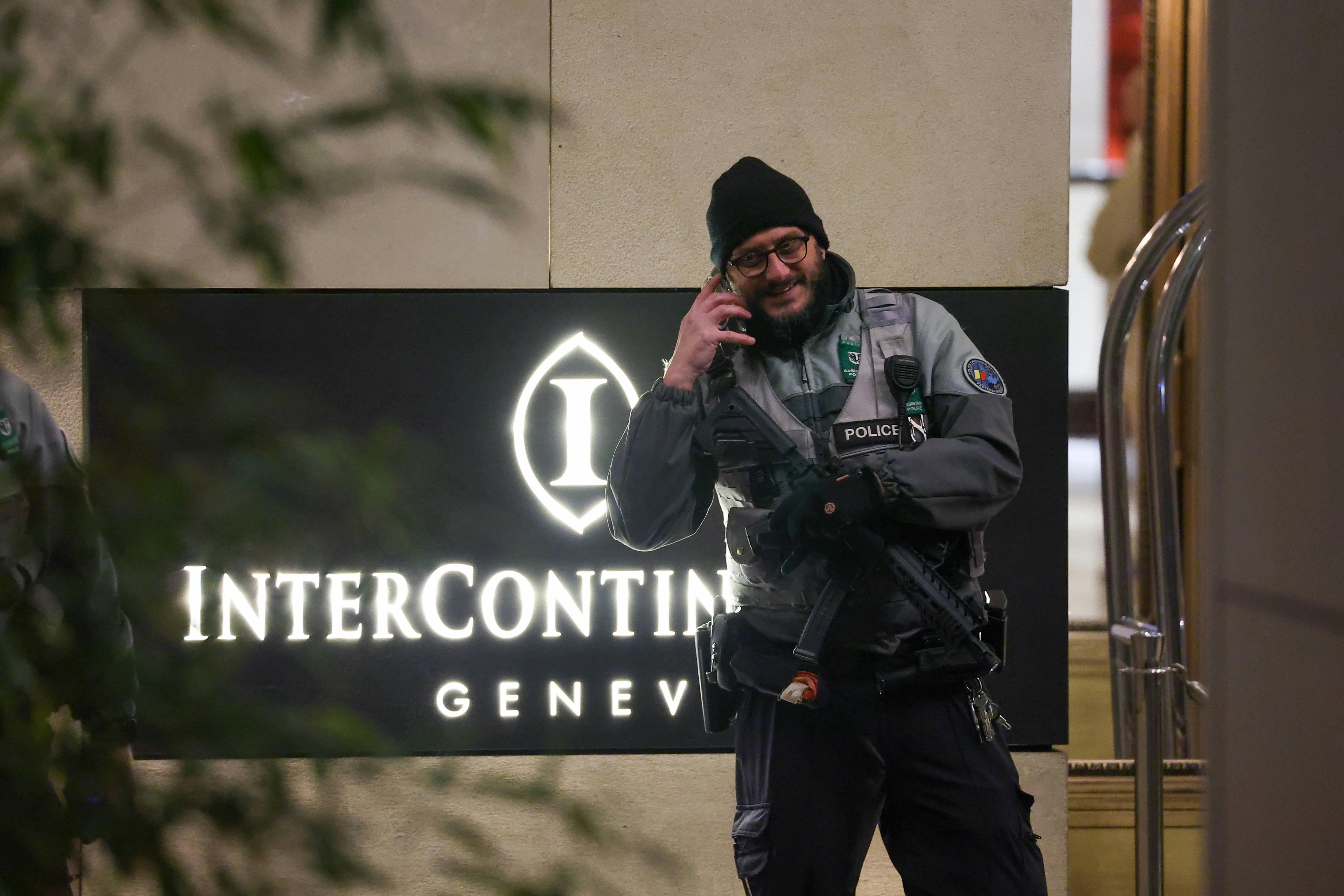 Ukraine-Verhandlungen in Genf, mehr Geld für Aufrüstung, und Postenschacher-Verdacht bei den Grünen