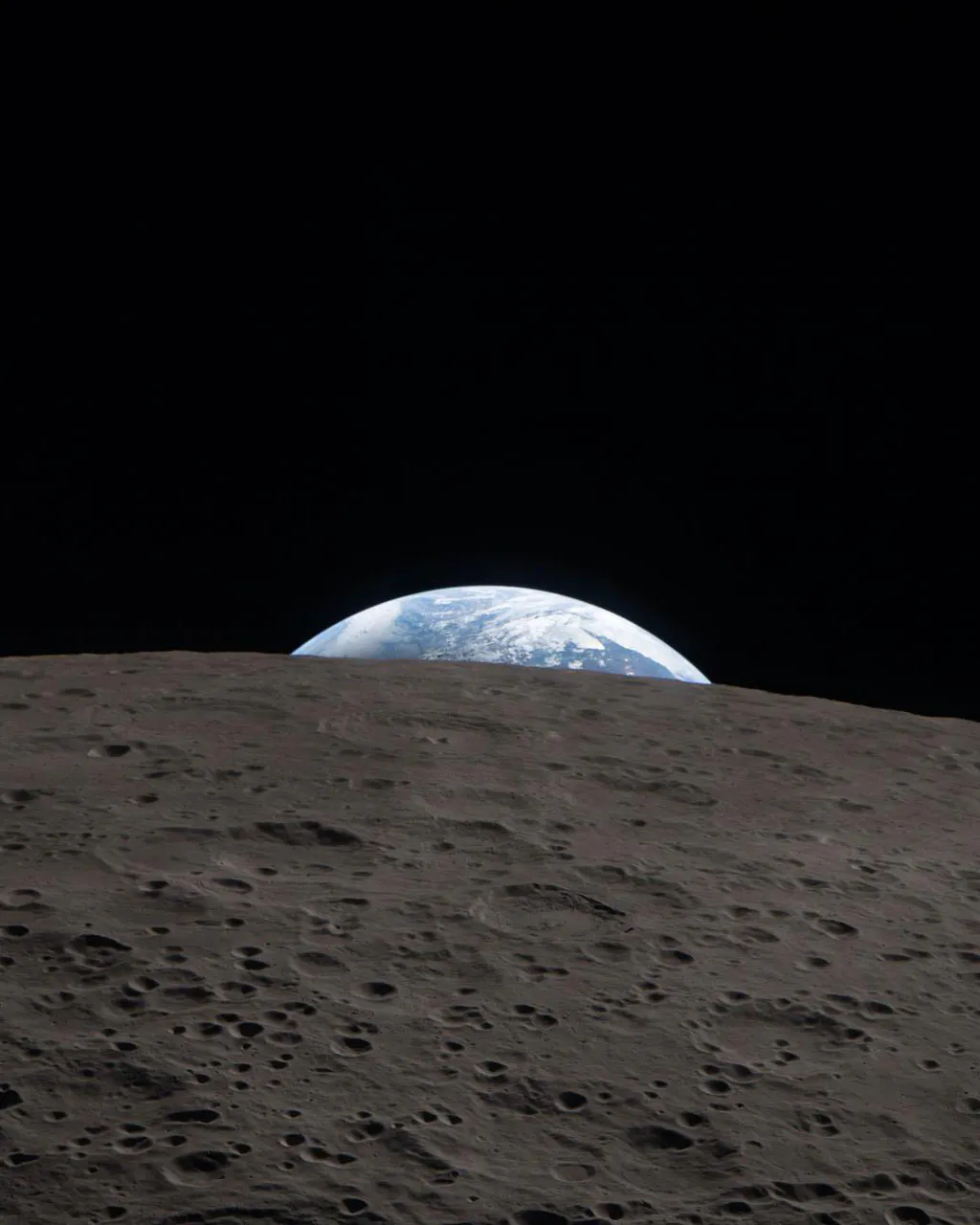 All, das. Die Mondmission ist geglückt, ein positiver Moment für die Menschheit, endlich wieder. Zeit für einen kritischen Blick nach oben.